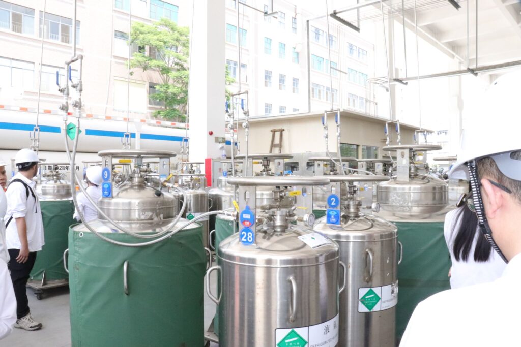 Liquid Helium Filling Facility 2